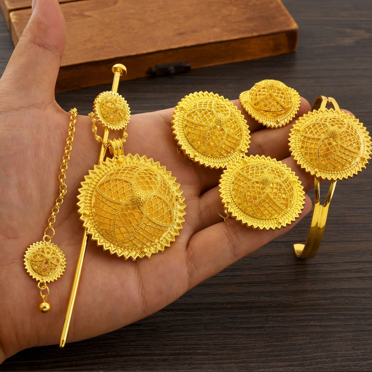 Golden Color Jewelry Set Women Pendan Ring Earring Bangle Head Chain Hairpin Ethiopian Bride Wedding Gifts