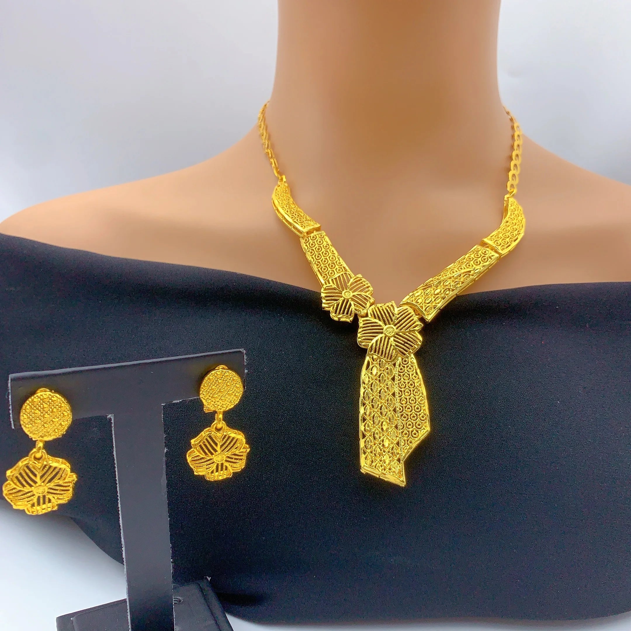 Luxury Indian Bridal 24k Gold Plated Necklace And Earrings Jewelry Sets For Women Ethiopian Dubai Set Wedding Party Gifts