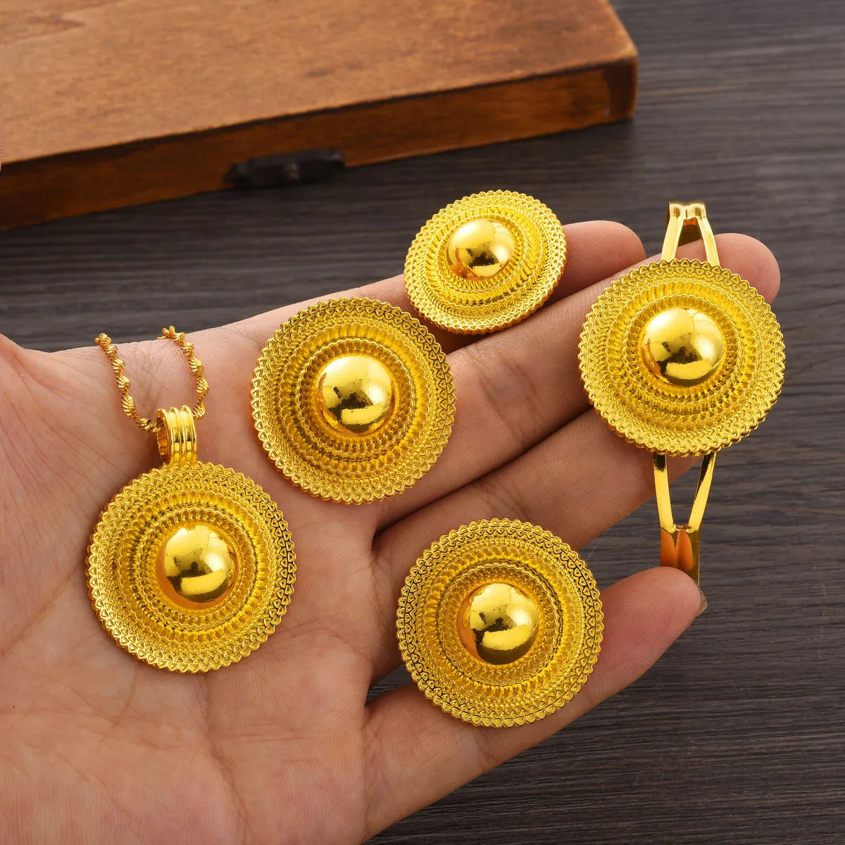 Africa Gold Color Round Geometry Jewelry Set Dubai Pendant Necklace Ring Earrings Arab Ethiopian Bride Wedding Party Gifts