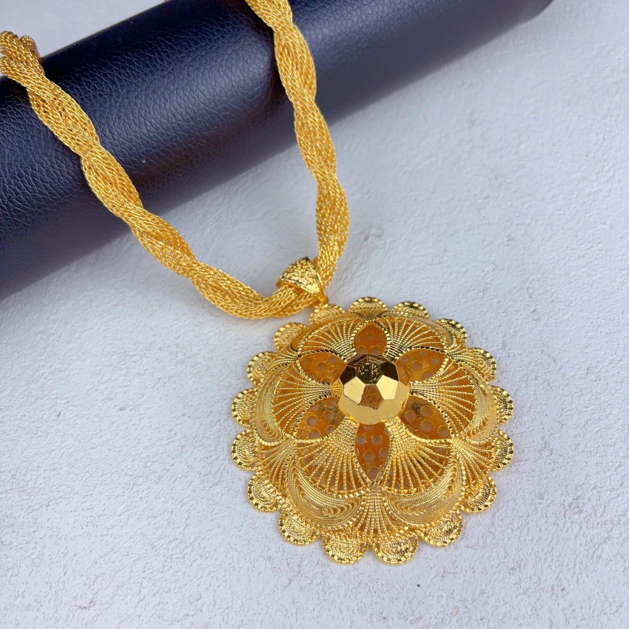 Dubai Ethiopian Twisted Necklace Sets For Women 6pcs Wedding Gold Plated African Jewelry Set Indian Jewellery Anniversary Gifts