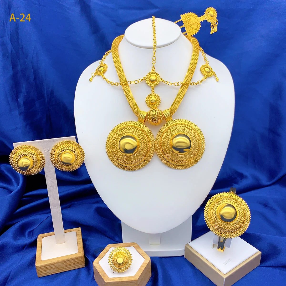 Dubai 24k Gold Plated 6PCS Jewelry Set For Woman African Indian Ethiopian Big Pendant Necklace Wedding Engagement Party Gifts