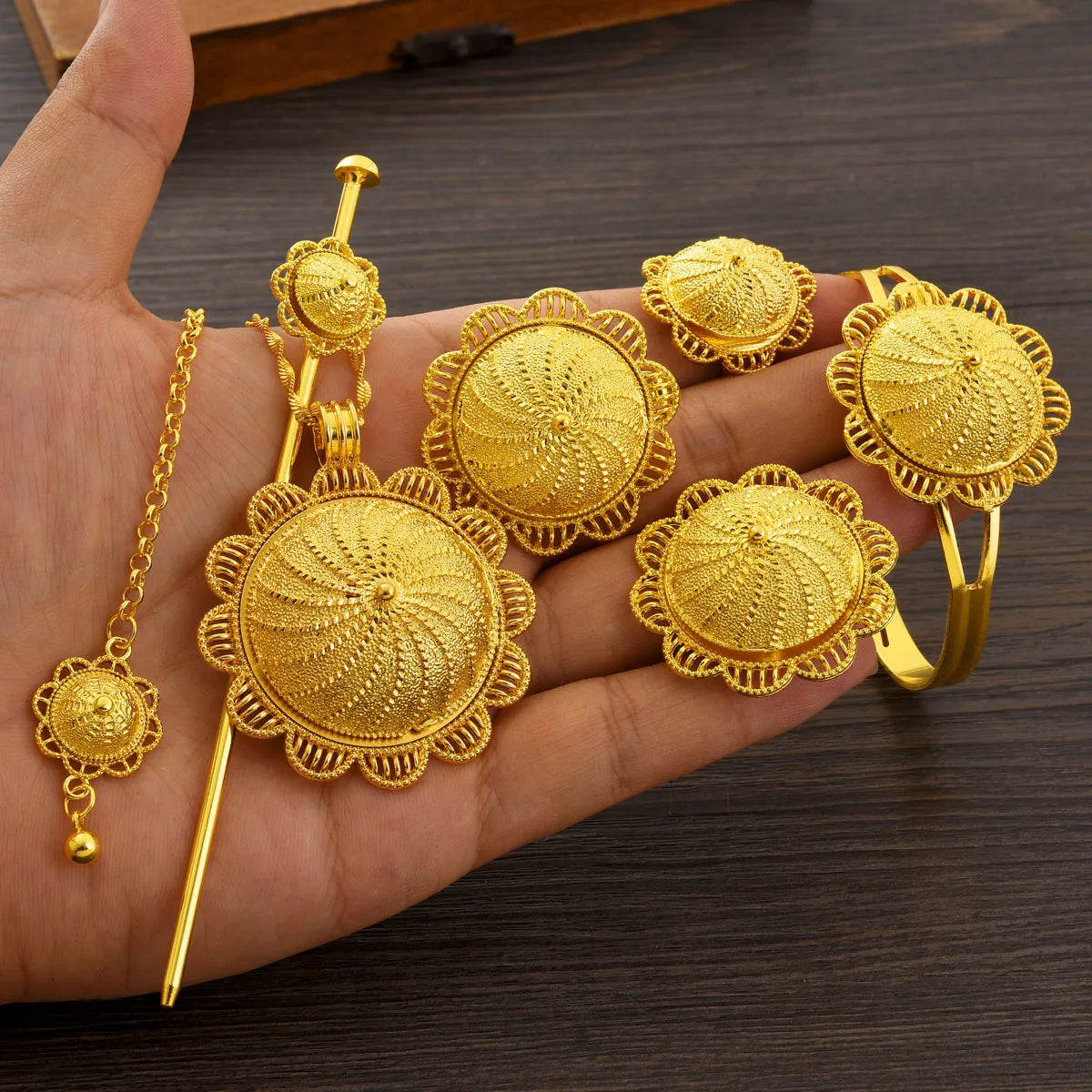 Ethiopian Classic Gold Color Women Jewelry Set Pendan Ring Earrings Bangle Head Chain Hairpin Africa Bridal Wedding Gift
