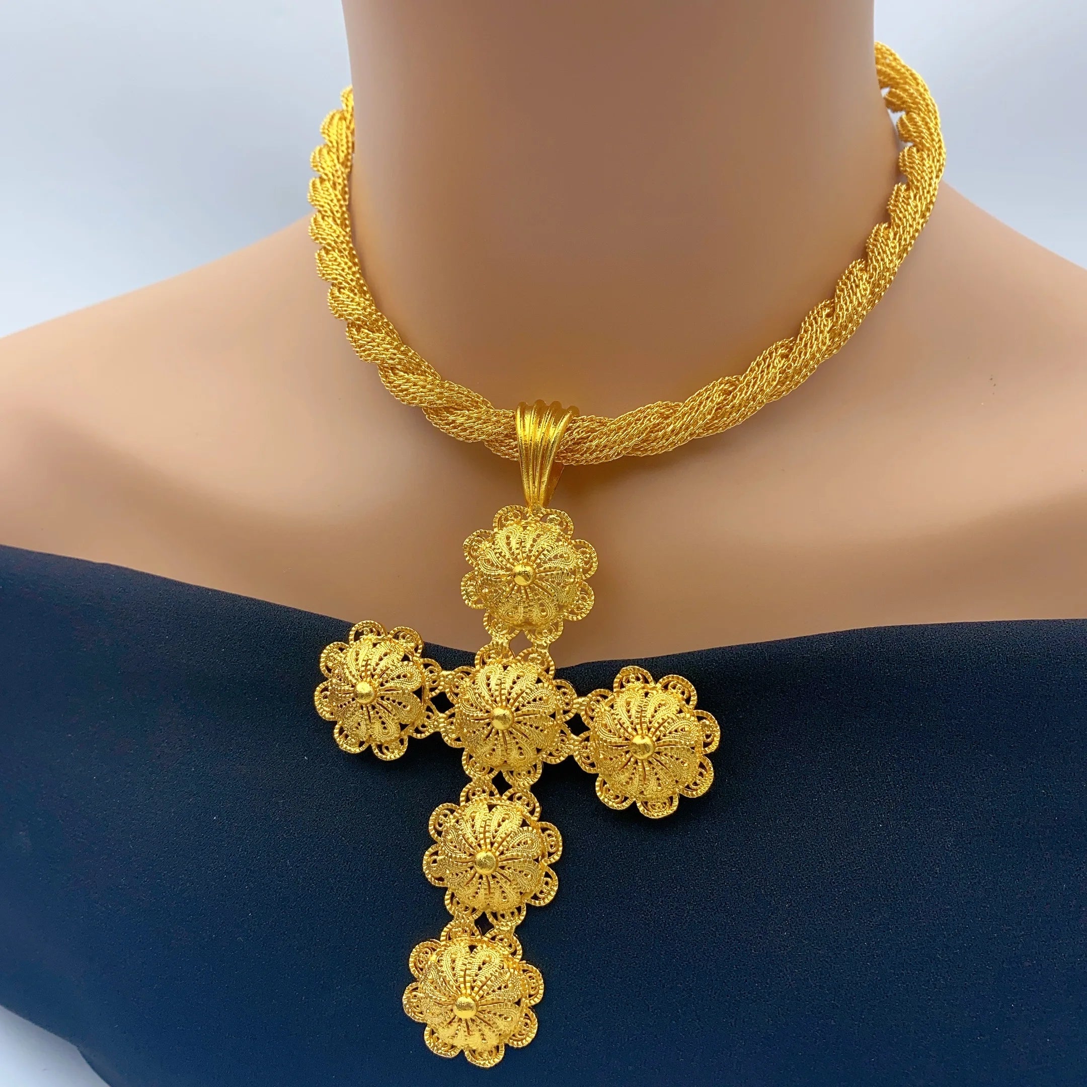 Ethiopian Cross Pendant Twisted Chain for Women Man African Wedding Party Gold Plated Dubai Eritrea Jewelry Cross Gift