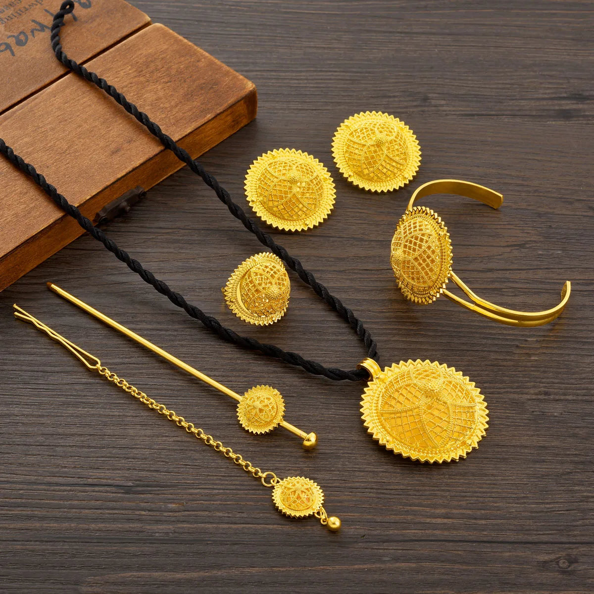 Golden Color Jewelry Set Women Pendan Ring Earring Bangle Head Chain Hairpin Ethiopian Bride Wedding Gifts