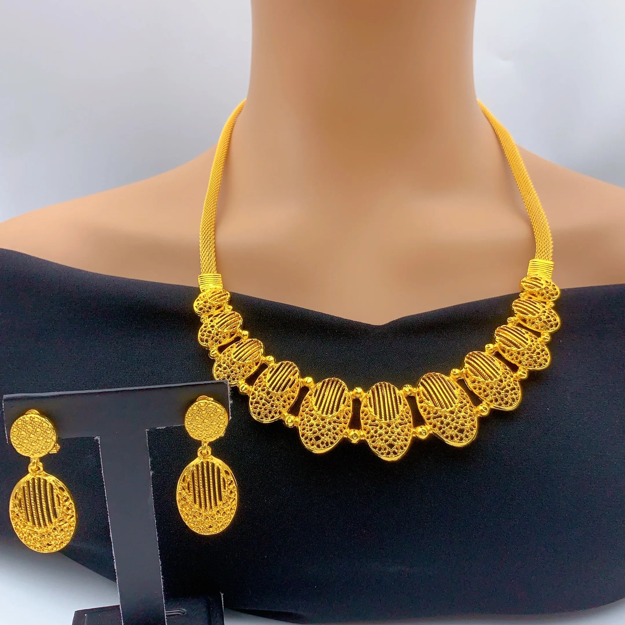 Luxury Indian Bridal 24k Gold Plated Necklace And Earrings Jewelry Sets For Women Ethiopian Dubai Set Wedding Party Gifts